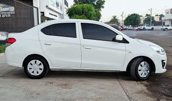 Dodge Attitude SE 2017 lleno