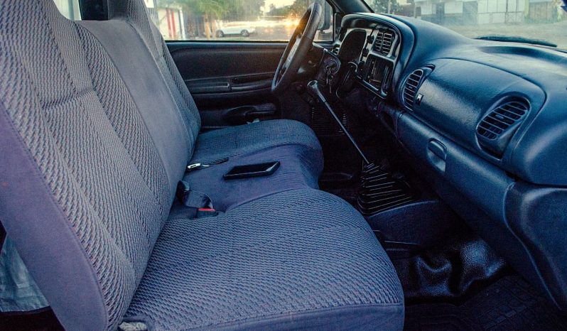 Dodge Ram 4000 2002 lleno