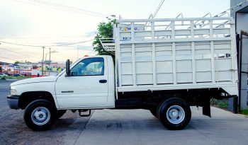 Dodge Ram 4000 2002 lleno