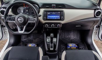 Nissan Versa Advance 2022 lleno