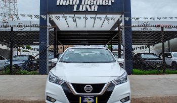 Nissan Versa Advance 2022 lleno