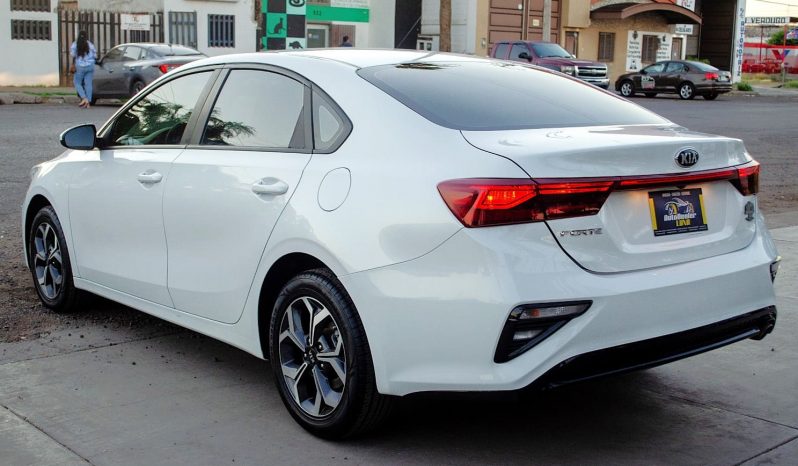 Kia Forte LX 2020 lleno