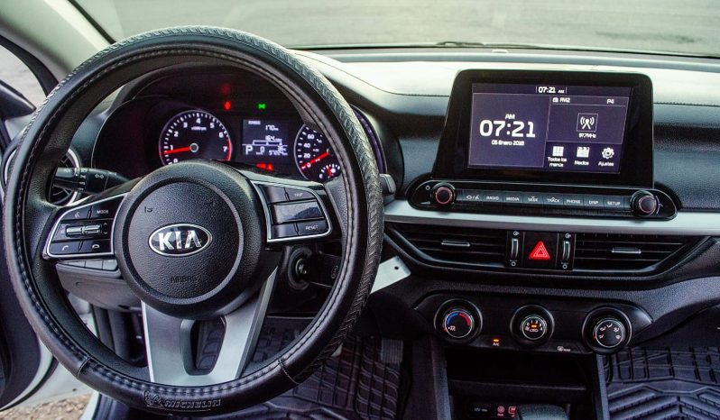 Kia Forte LX 2020 lleno
