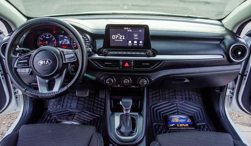 Kia Forte LX 2020 lleno