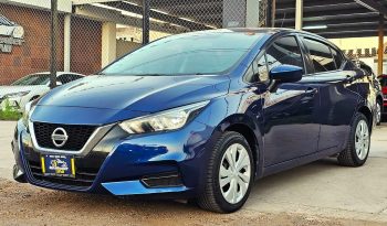 Nissan Versa Sense 2020 lleno