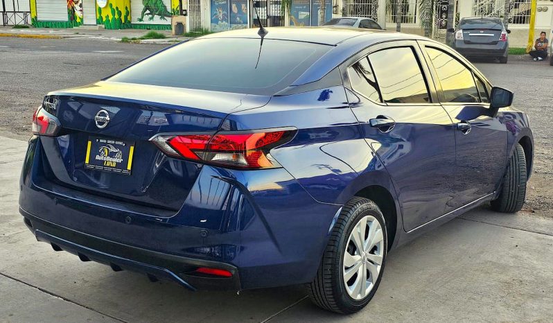 Nissan Versa Sense 2020 lleno