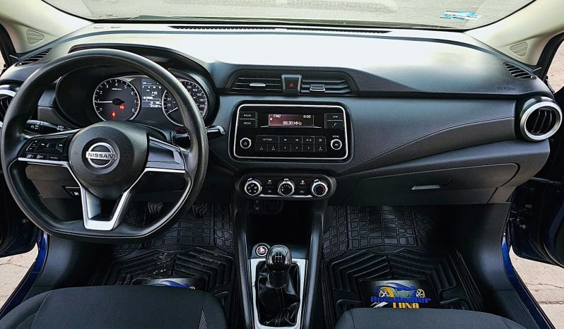 Nissan Versa Sense 2020 lleno