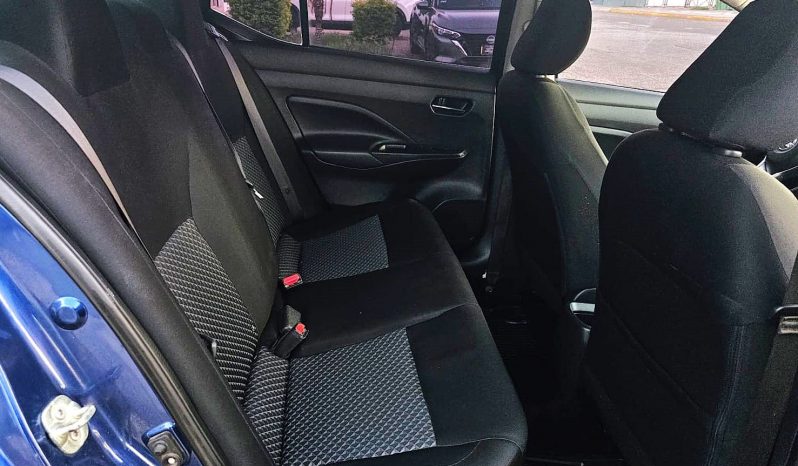Nissan Versa Sense 2020 lleno