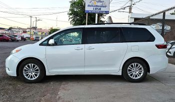 Toyota Sienna XLE 2017 lleno