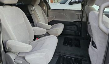 Toyota Sienna XLE 2017 lleno