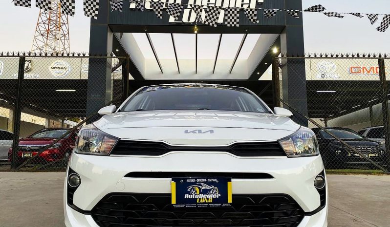 Kia Rio LS 2022 lleno