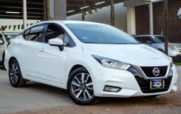 Nissan-Versa-Advance-CVT-2022-Blanco-1