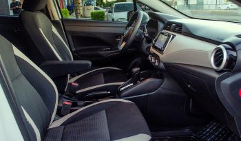 Nissan Versa Advance 2022 lleno