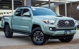 Toyota-Tacoma-Edicion-Especial-2022-Gris-1