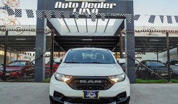 Dodge Ram 700 SLT Crew Cab 2022 lleno