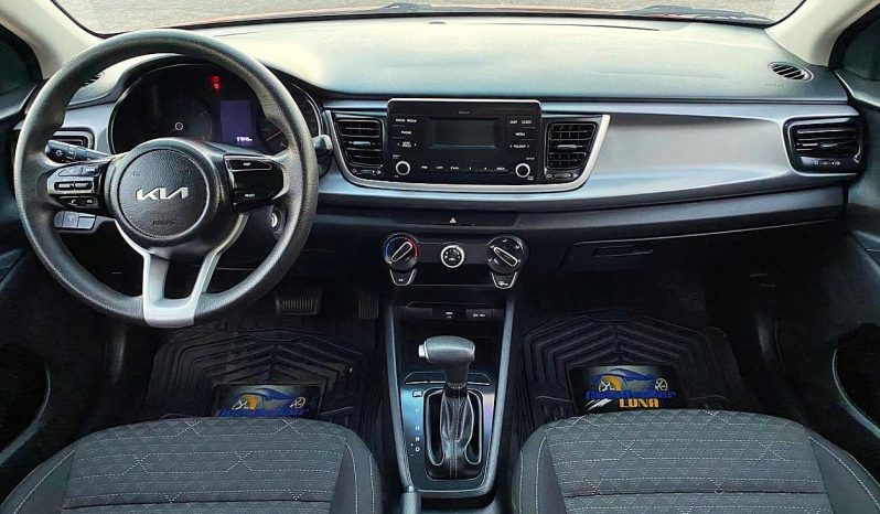 Kia Rio L 2022 lleno