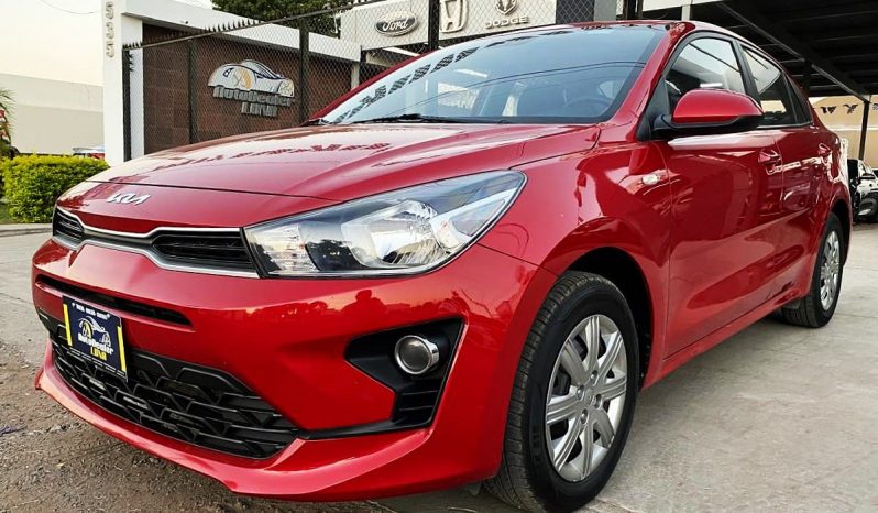 Kia Rio L 2022 lleno