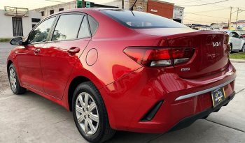 Kia Rio L 2022 lleno