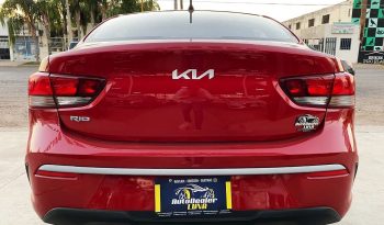 Kia Rio L 2022 lleno