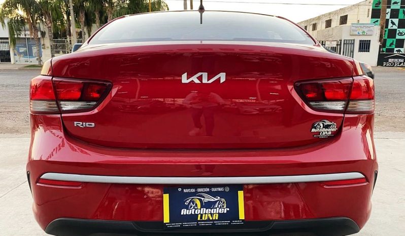 Kia Rio L 2022 lleno