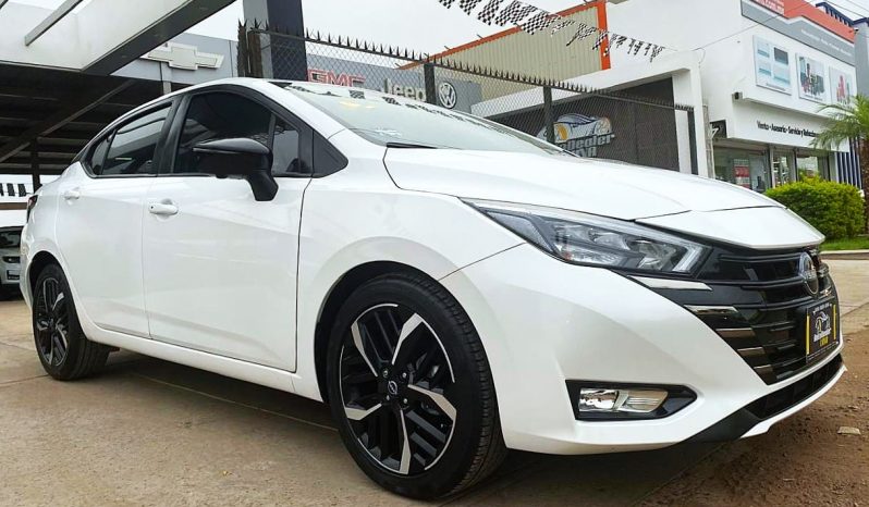 Nissan-Versa-SR-Aut-2024-Blanco-1
