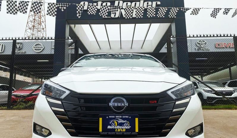 Nissan Versa SR 2024 lleno