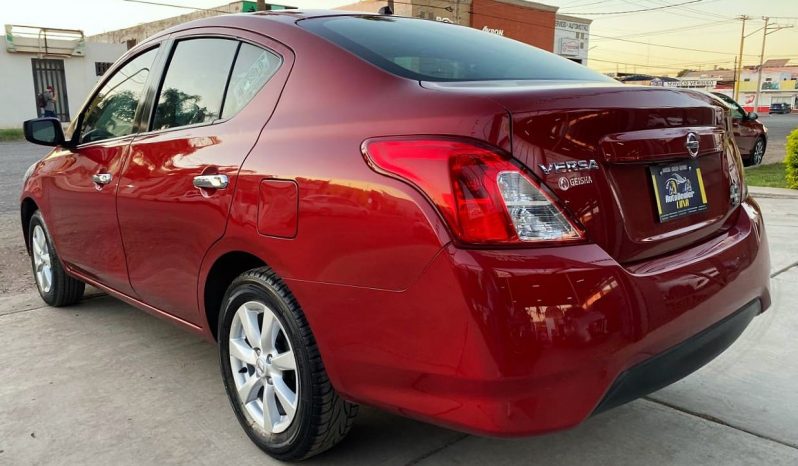 Nissan Versa Sense 2019 lleno