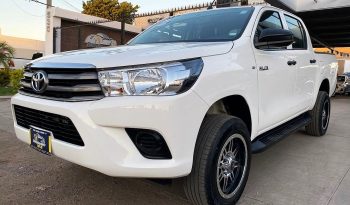 Toyota Hilux SR 2022 lleno