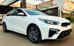 Kia-Forte-EX-Premium-2019-Blanco-1