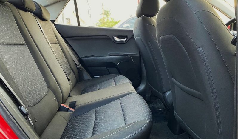 Kia Rio L 2022 lleno