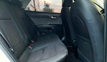 Kia Rio LX 2023 lleno