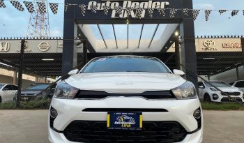 Kia Rio LX 2023 lleno