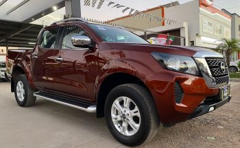 Nissan-Frontier-LE-Aut-2023-Cafe-1