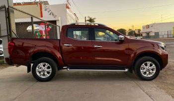 Nissan Frontier LE 2023 lleno