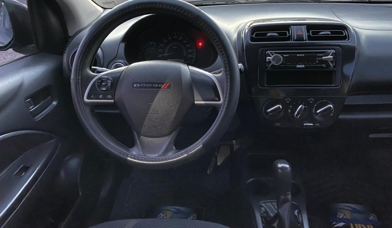 Dodge Attitude SE 2019 lleno