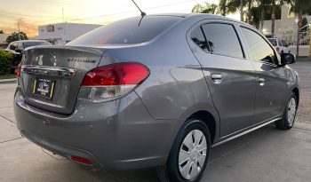 Dodge Attitude SE 2019 lleno