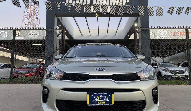 Kia Rio LX 2020 lleno