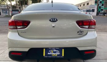 Kia Rio LX 2020 lleno