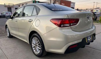 Kia Rio LX 2020 lleno