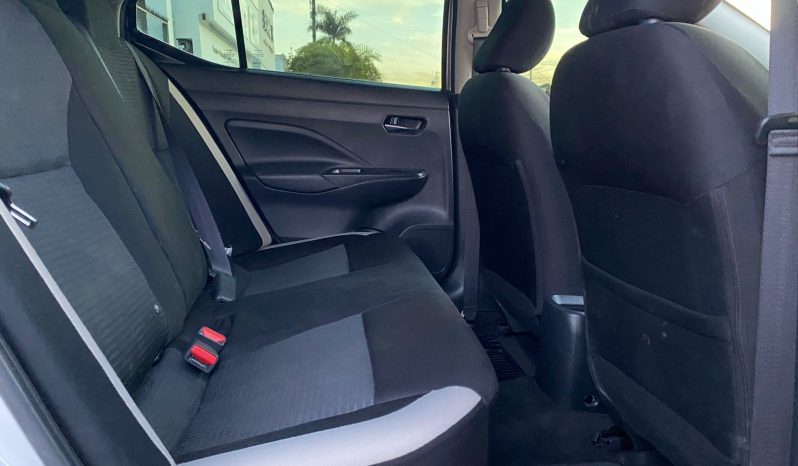 Nissan Versa Advance 2022 lleno