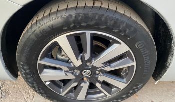 Nissan Versa Advance 2022 lleno