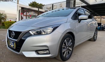 Nissan Versa Advance 2022 lleno