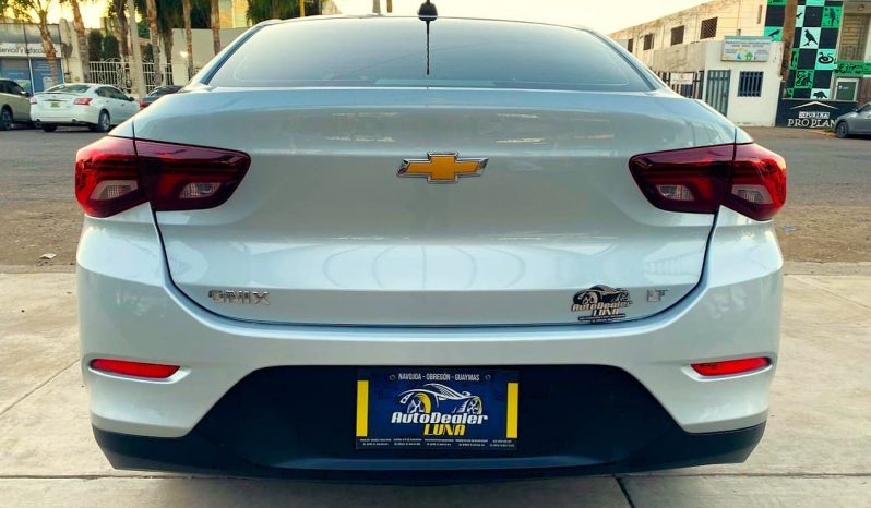 Chevrolet Onix LT 2021 lleno