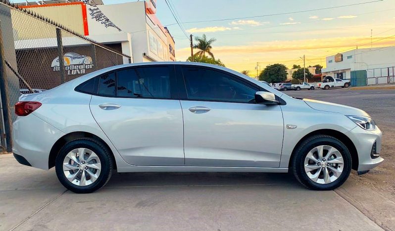 Chevrolet Onix LT 2021 lleno