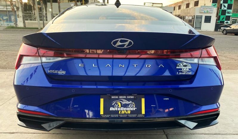 Hyundai Eleantra Limited Tech 2023 lleno