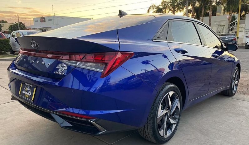 Hyundai Eleantra Limited Tech 2023 lleno