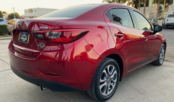 Mazda 2 i Grand Touring 2019 lleno