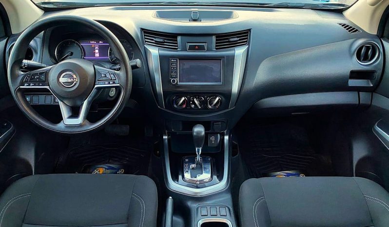 Nissan Frontier LE 2023 lleno