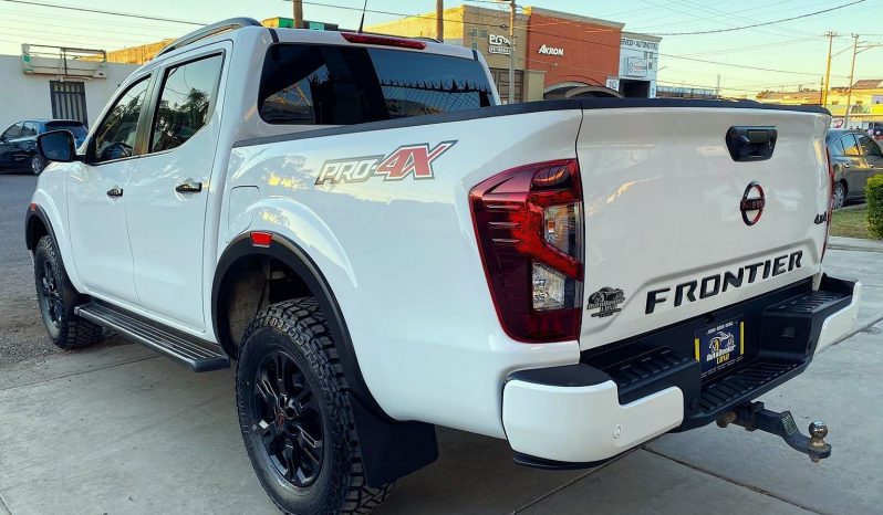 Nissan Frontier Pro 4x 2023 lleno