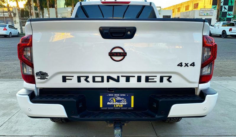 Nissan Frontier Pro 4x 2023 lleno